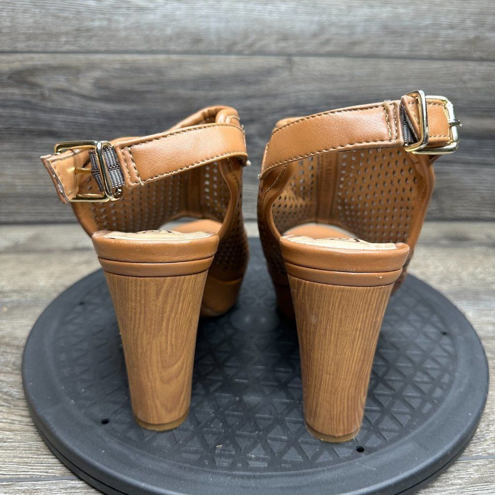 Flexi Heels Womens size 6.5 Tan Block Heel - Picture 4 of 8